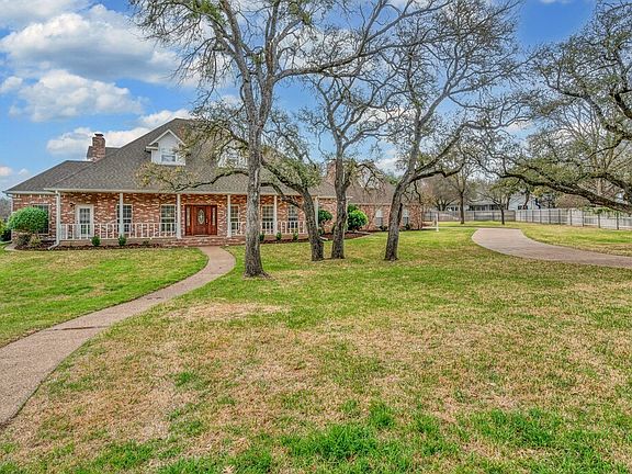 2nd image of 3111 Rockbridge Rd