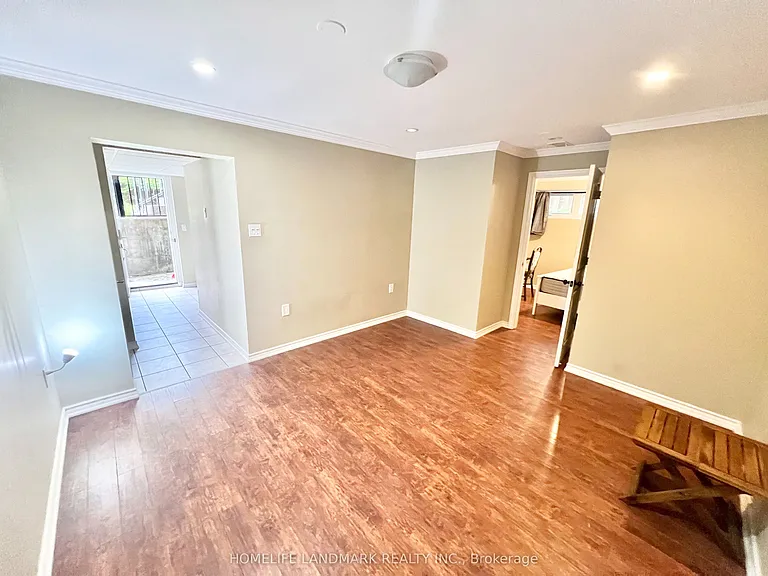 159 Cocksfield Ave — Photo 6
