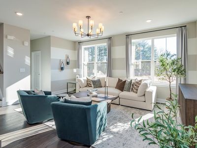 212 Martha Brokaw Way, Titusville, NJ, 08560