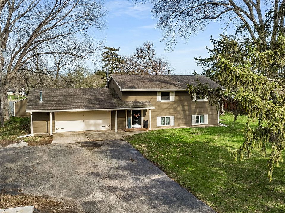 1st image of 7265 Bergstrom Dr