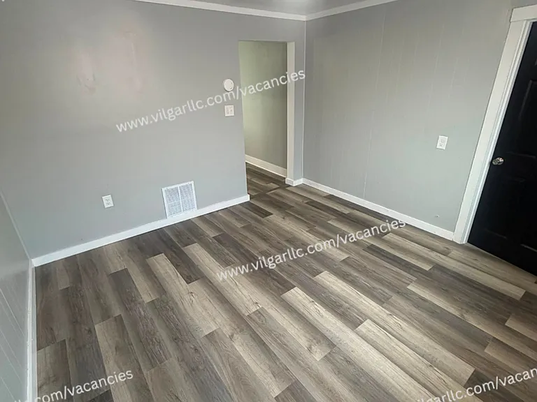 3828 Alder St — Photo 8