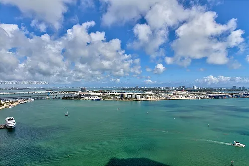 888 Brickell Key Dr Photo 1