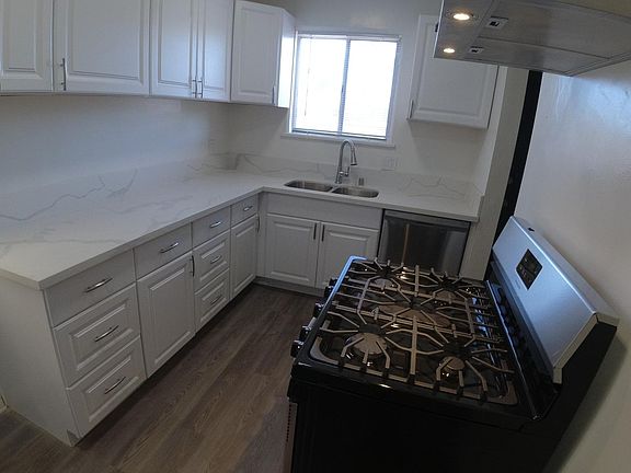 2nd image of 1501 12th Ave #1503