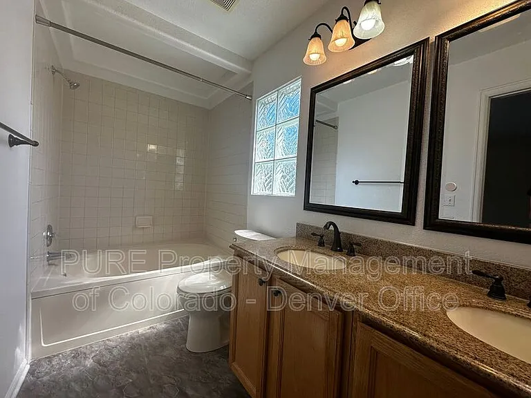 10263 Cedaridge Ct — Photo 11