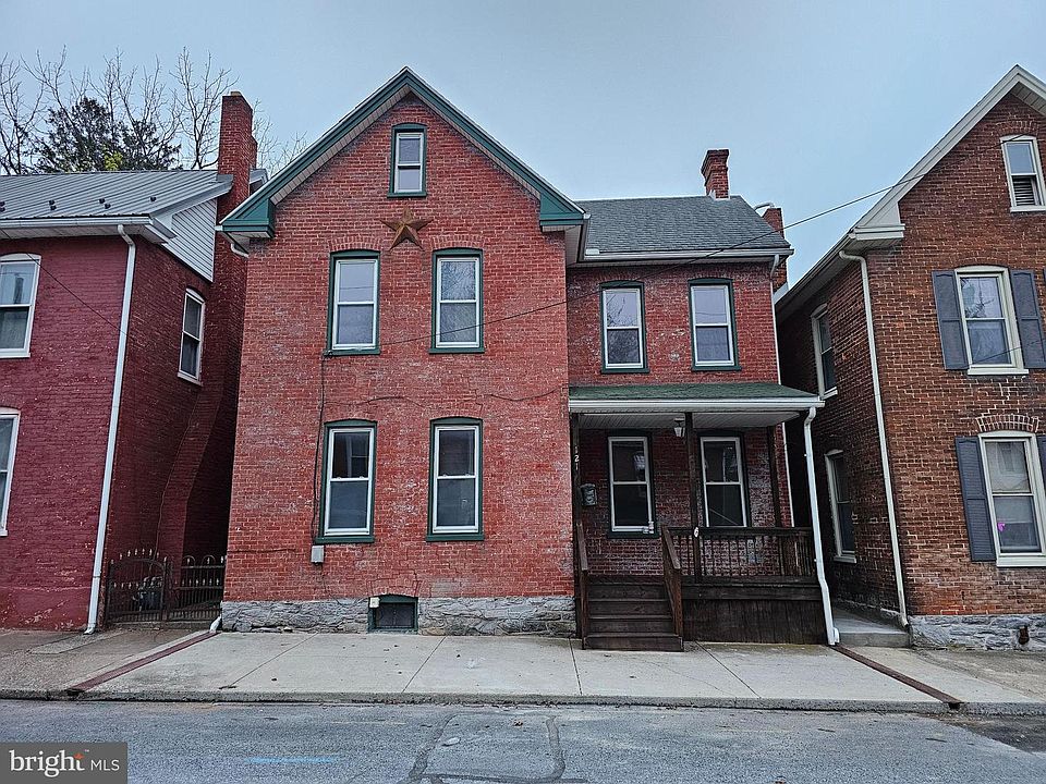 1st image of 121 Harrison Ave