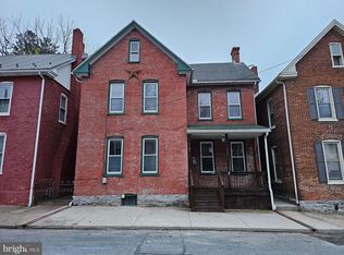 121 Harrison Ave, Waynesboro, PA 17268