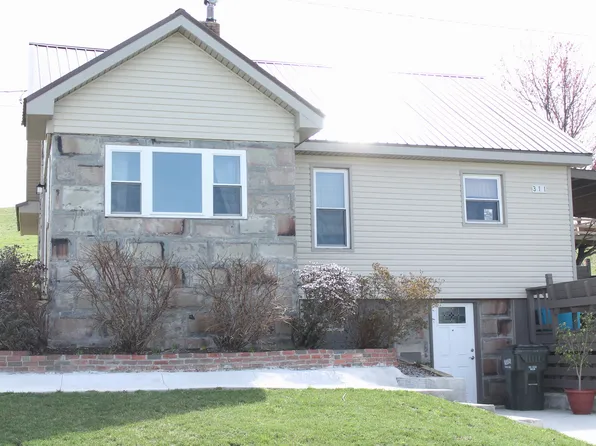 311 Ragersville Rd NW, Sugarcreek, OH 44681