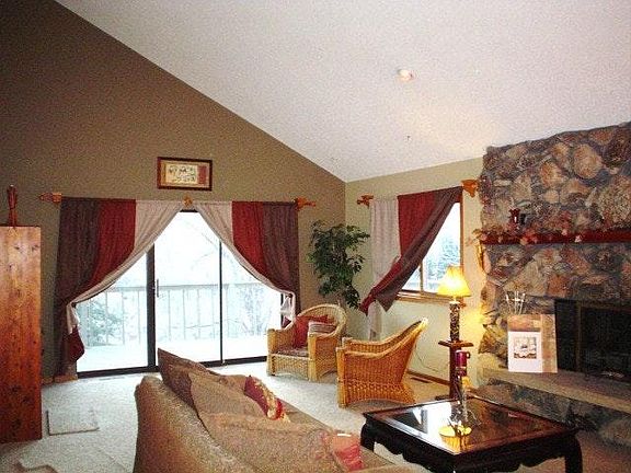 Main Level Living/Dining