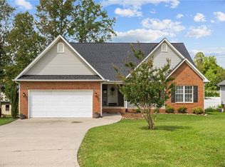 526 Powell Way, Archdale, NC 27263