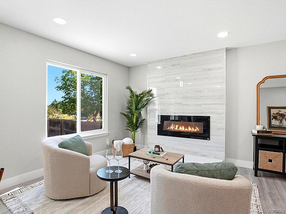 3rd image of 1069 S Lewiston Way