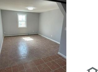 113 Herriot St APT 3, Yonkers, NY 10701