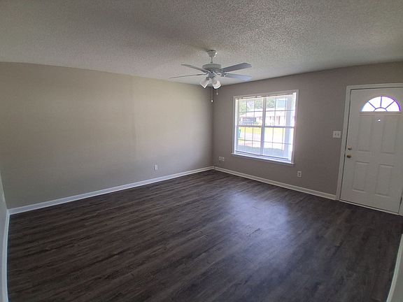 3rd image of 2203A Pulaski Cir