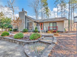 4 Gulf Stream Ln, Salem, SC 29676