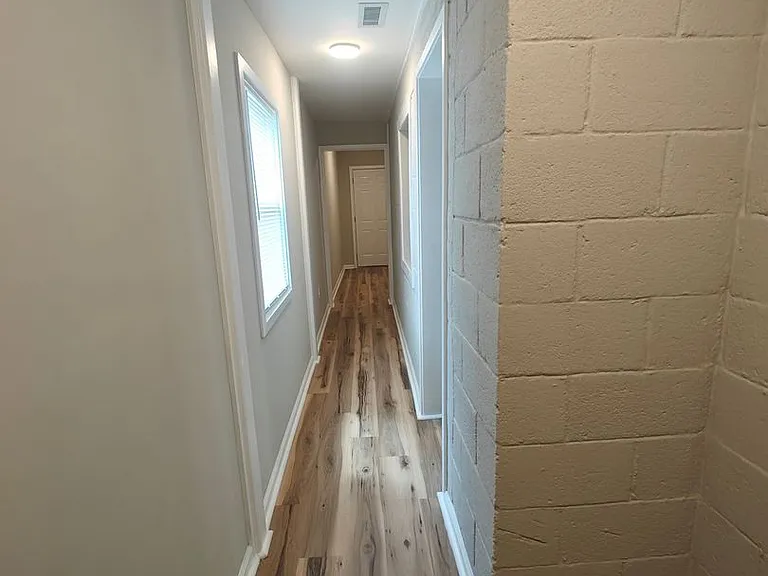 120 S Little Rd — Photo 20