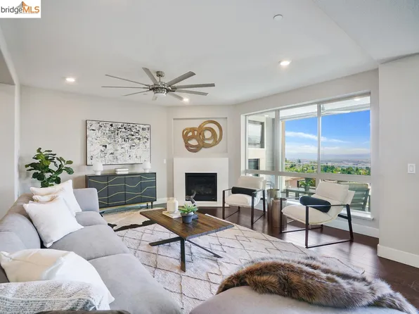 6763 Skyview Dr, Oakland, CA 94605