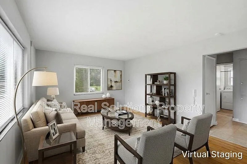 81 N Hampton Rd #B