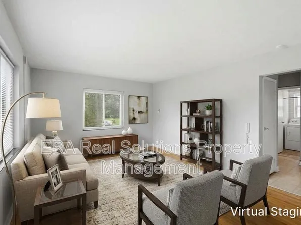 81 N Hampton Rd, Columbus, OH