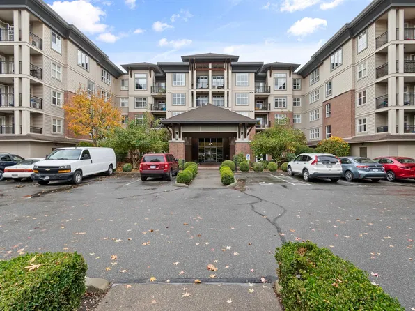 8955 Edward St #103, Chilliwack, BC V2P 4E2