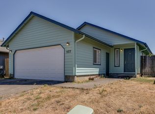 577 Oakdale Ave, Springfield, OR 97477