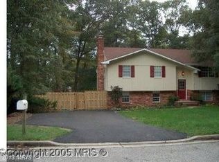 4613 Pacific Rd, Pasadena, MD 21122