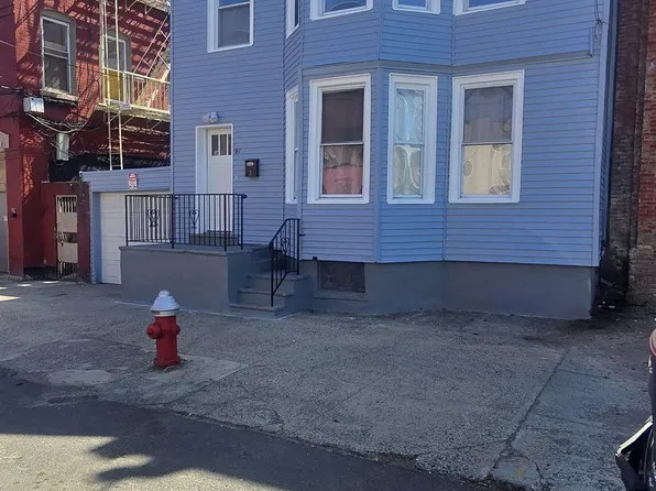 91 Belmont Avenue image 1 of 31