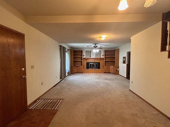 3rd image of 20 N Boyd St