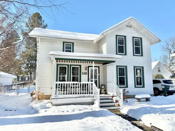 110 N Prairie St, Stoughton, WI 53589