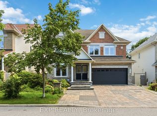 643 New Liskeard Cres, Ottawa, ON K2J0N3