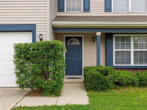 4th image of 2409 Liatris Dr