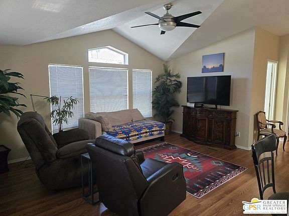 2nd image of 356 Saguaro Dr