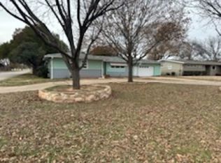 4616 Lake Park Dr, Wichita Falls, TX 76302