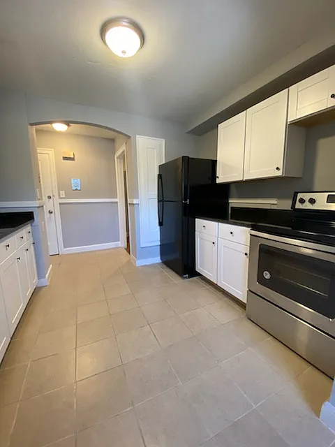 Building Photo - 58 Chatham St #3