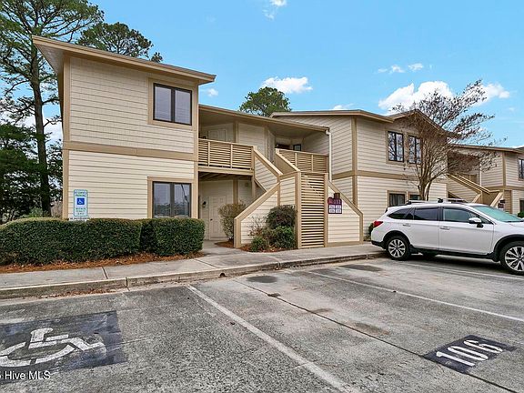 2nd image of 111 Longstreet Drive Apt 106
