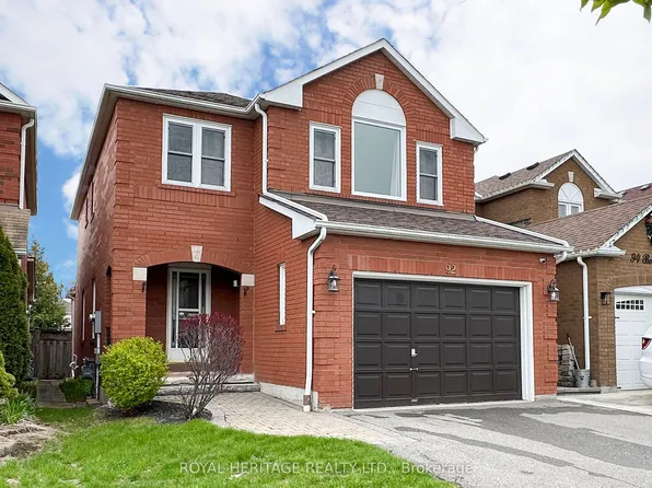 92 Booth Cres, Ajax, ON L1Z 1H7