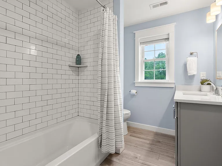9 Baldwin Ct #9 — Photo 13
