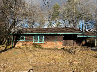 9532 Cherokee Trl, Crossville, TN 38572