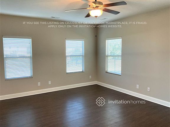 3rd image of 5381 Roberta Crossing Dr