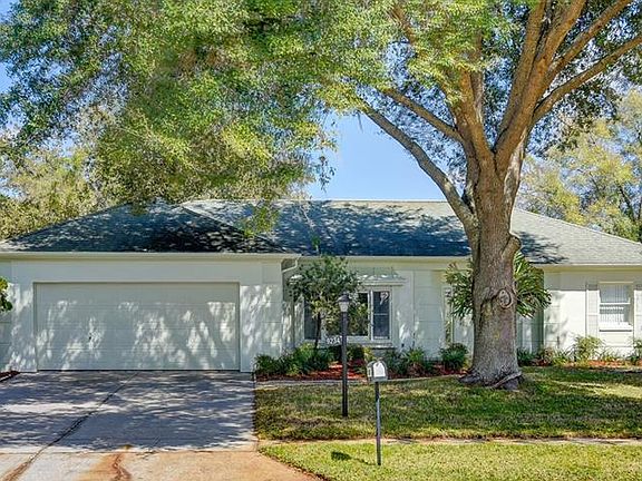 2nd image of 9234 Pebble Creek Dr