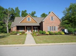 604 Deerfield Dr, Harrison, AR 72601