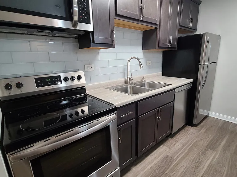 Willowbrook Apartment Homes — Photo 22