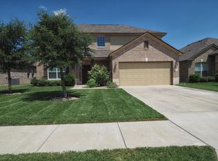 124 Colthorpe Ln, Hutto, TX 78634