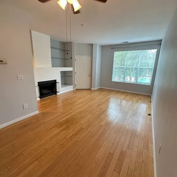 623 Atherton Pl — Photo 2