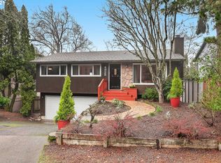4925 SW Vacuna St, Portland, OR 97219