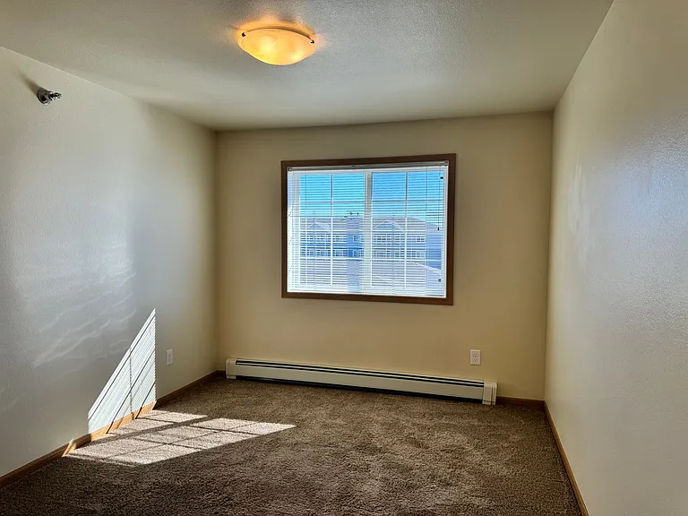 West Lake III Apartments — Photo 242