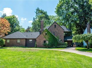 2064 Stabler Rd, Akron, OH 44313