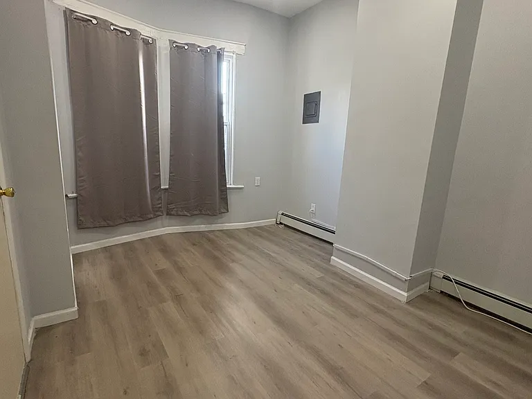 41 Halstead St #1L — Photo 13