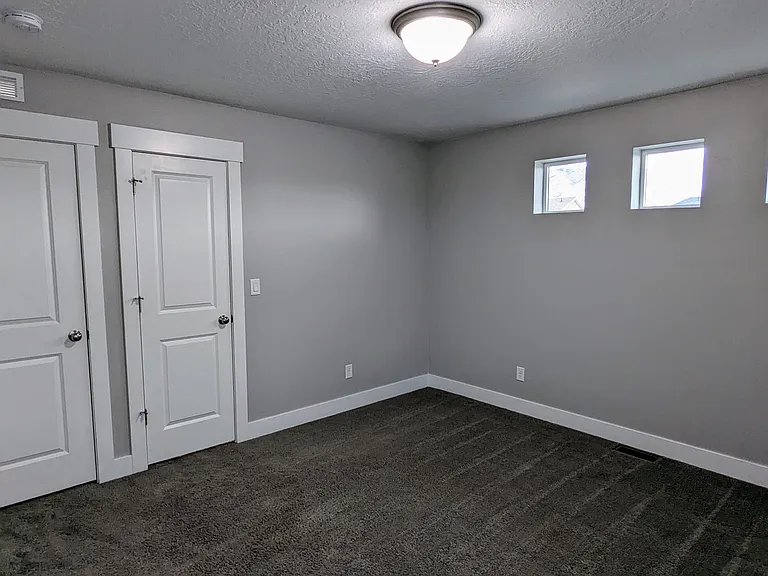 45 E Delgada Ln — Photo 23