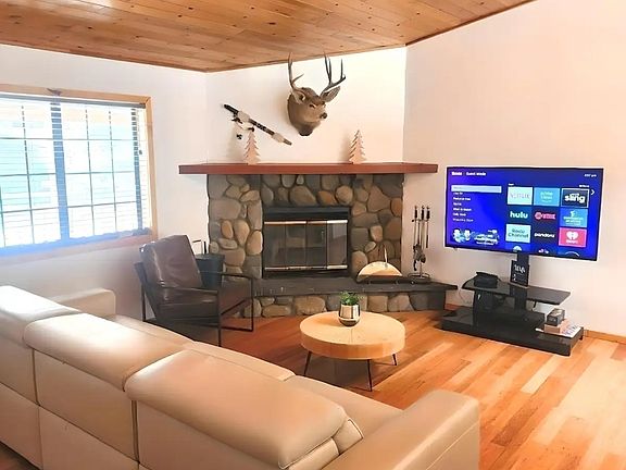 5th image of 641 San Gorgonio Dr