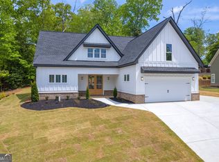 1053 Hartwell Xing, Gainesville, GA 30501