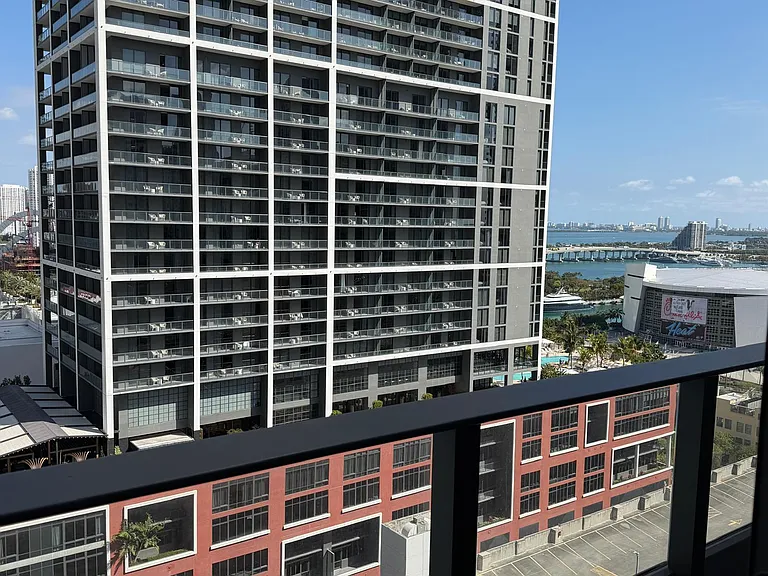 121 NE 5th St #2309 — Photo 29